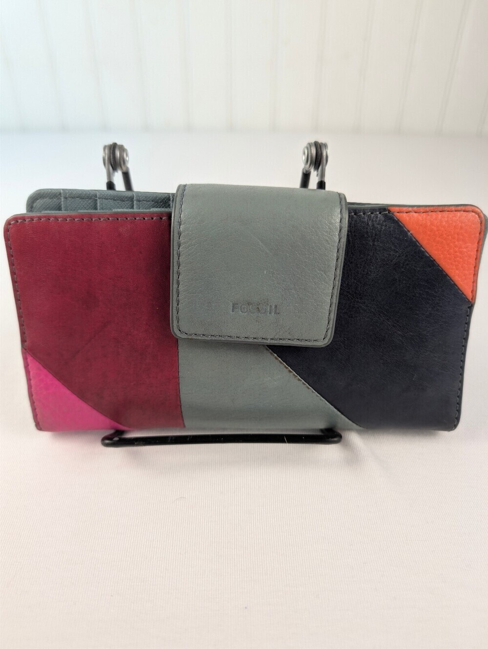 Fossil Colorblock Leather Wallet with Snap Closure and Zipper Pocket